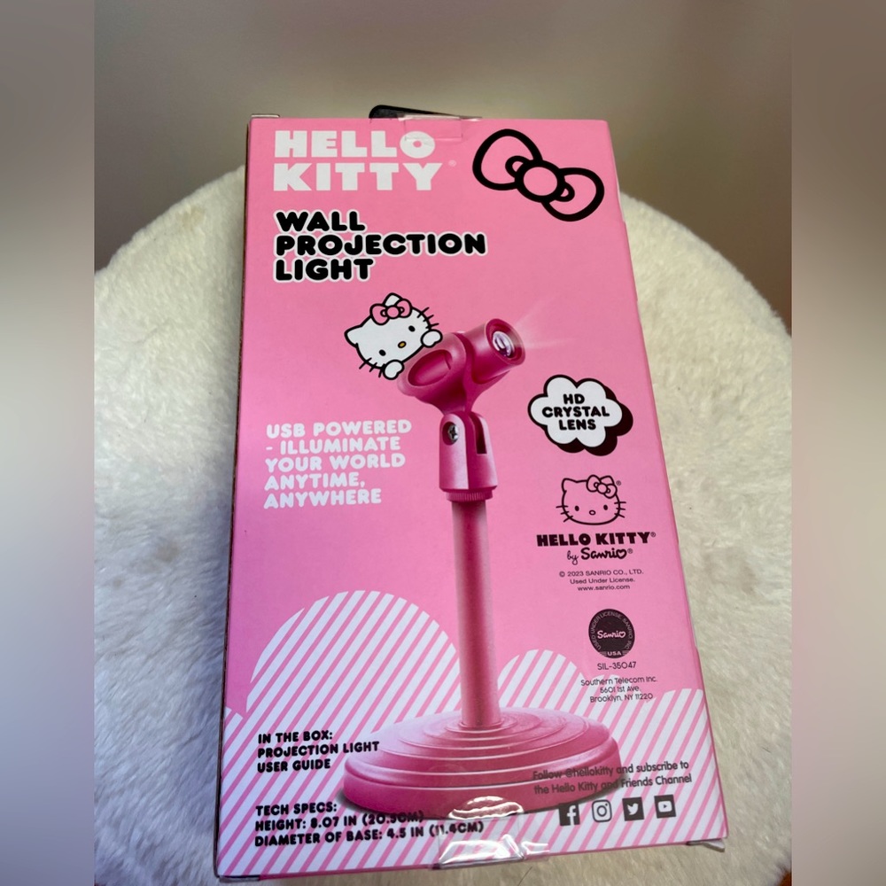 Hello Kitty Wall Projection Light. USB powered